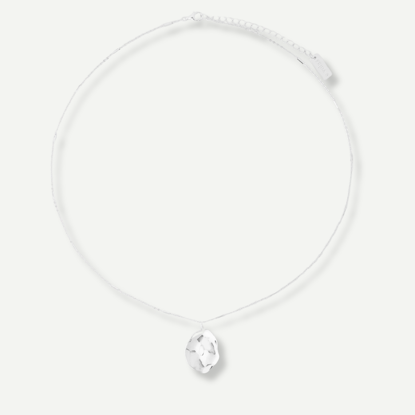 Esther Pendant Necklace