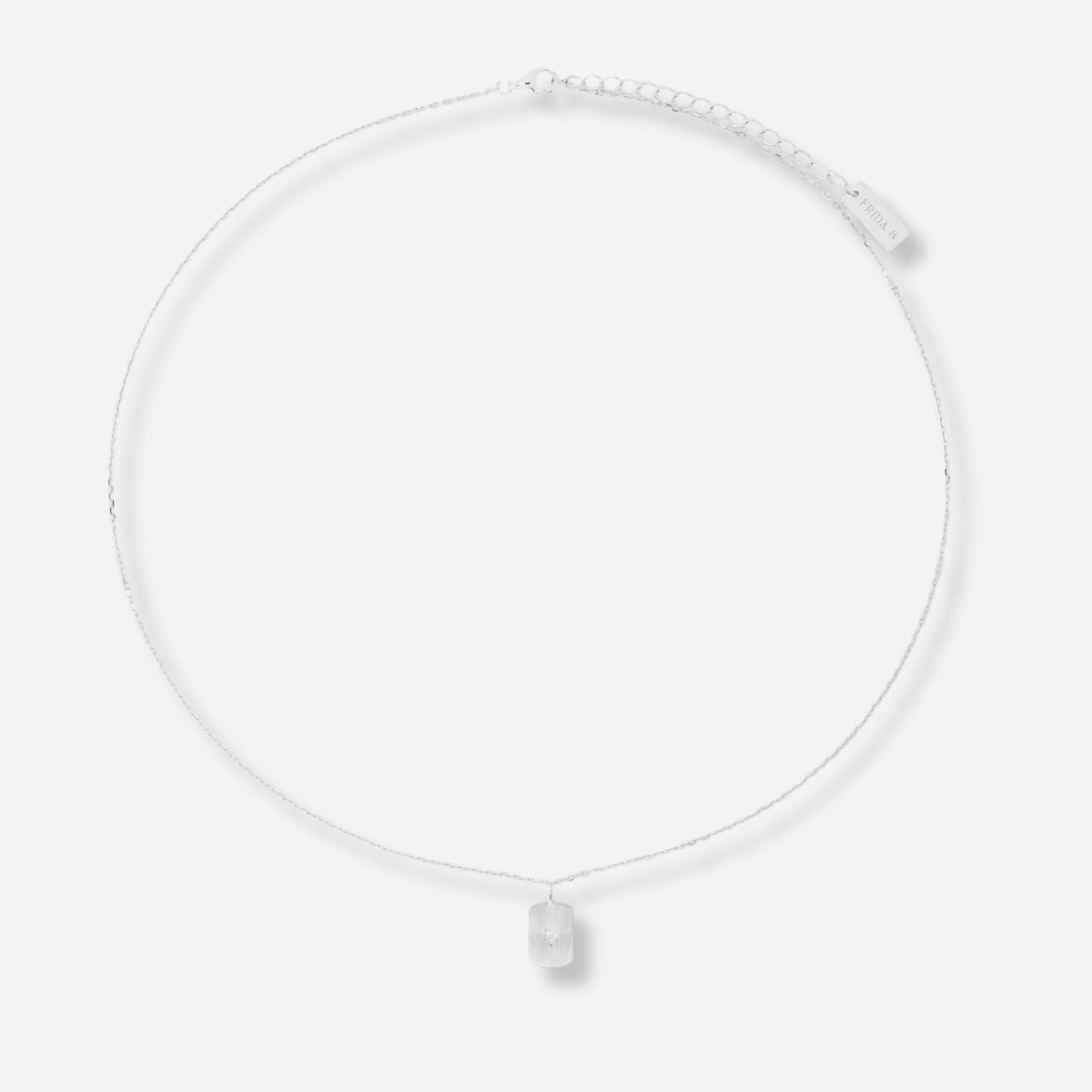 Stella Pendant Necklace