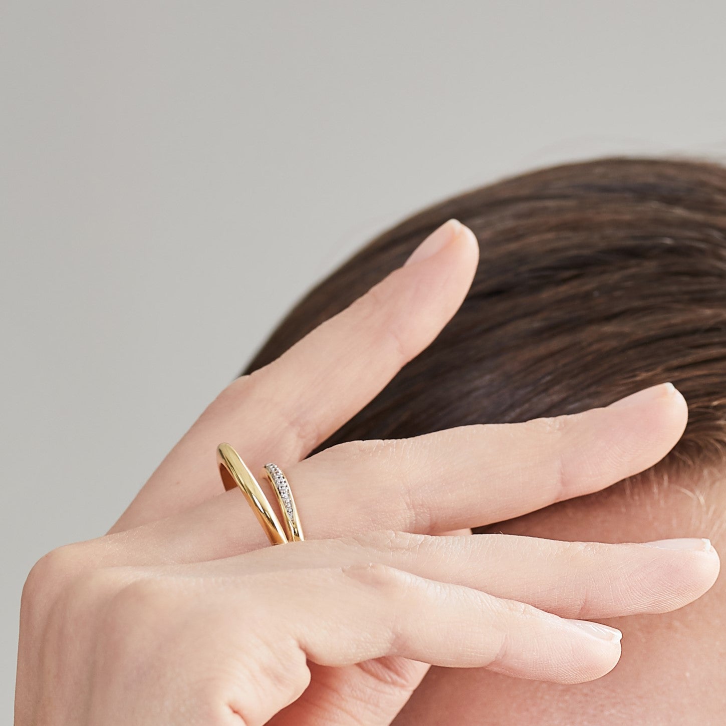 Eyes in the Heat Zirconia Ring