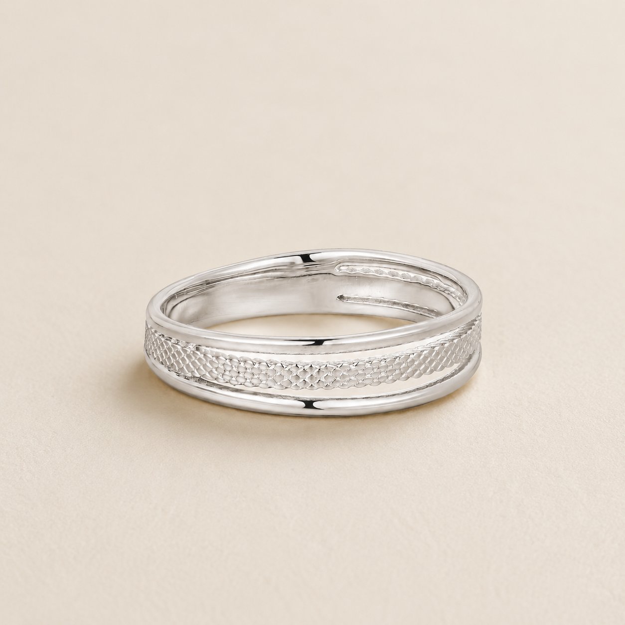 Dancing Starlight Ring
