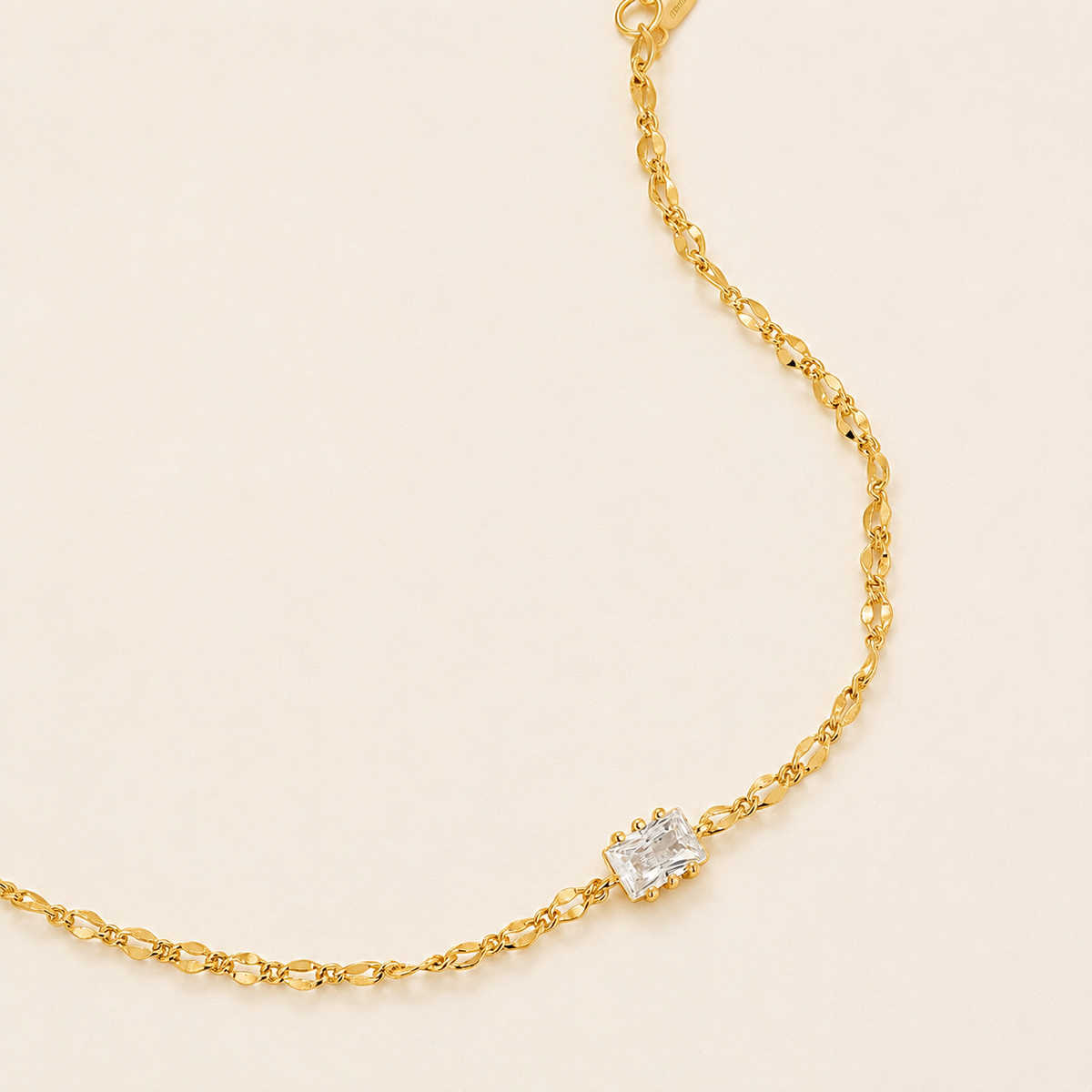 Gleaming Halo Bracelet
