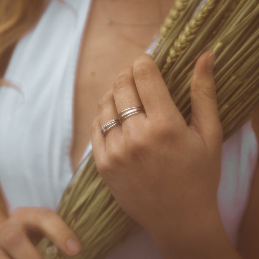 Dancing Starlight Silver Ring