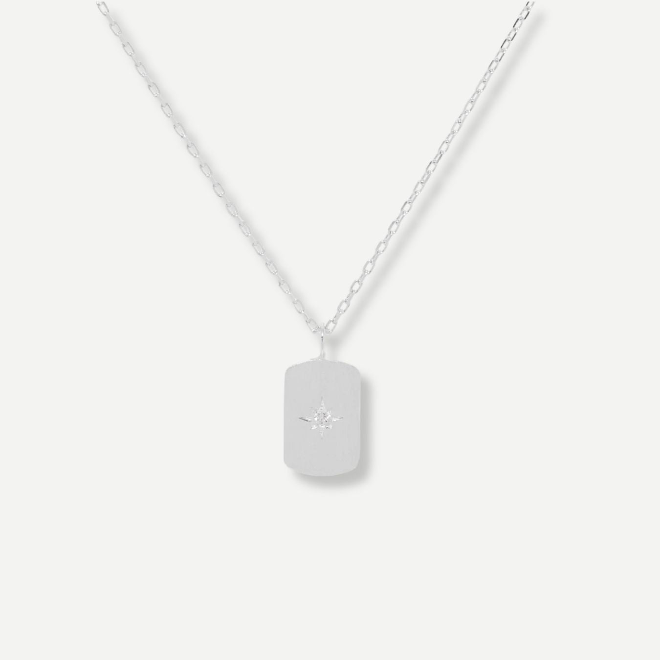 Stella Pendant Necklace